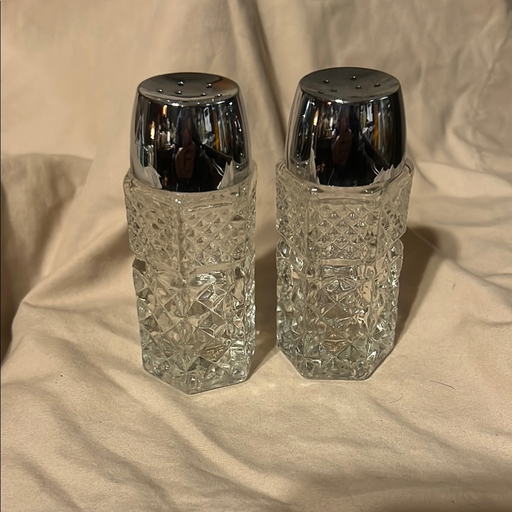 Anchor Hocking Crystal Salt and Pepper Shakers